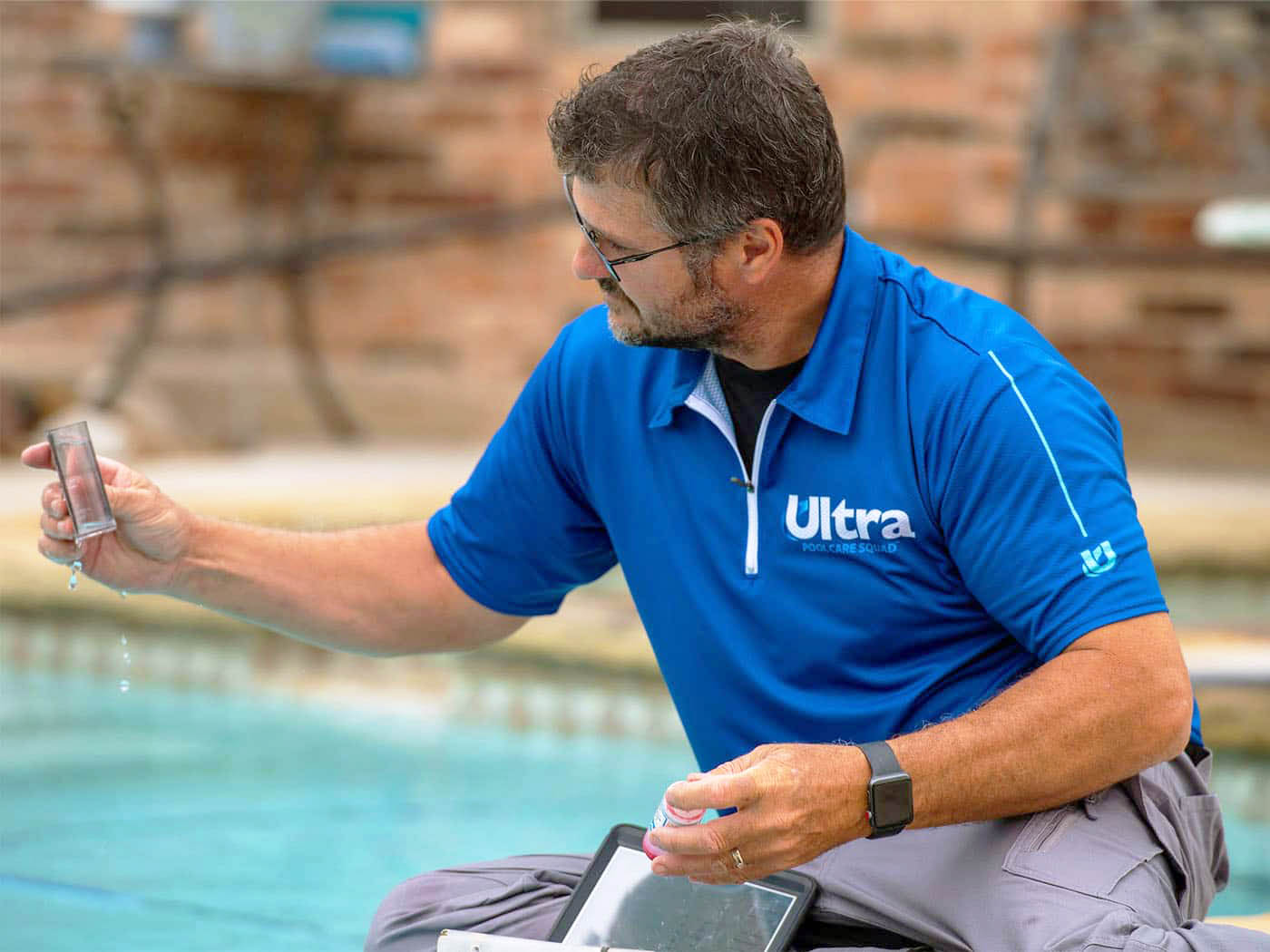Aviva Pools Cleaning1