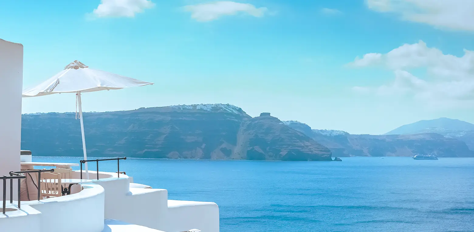 Colors-Hero-SantoriniSky Santorini Sky: one of Aviva's Swimming pool colors