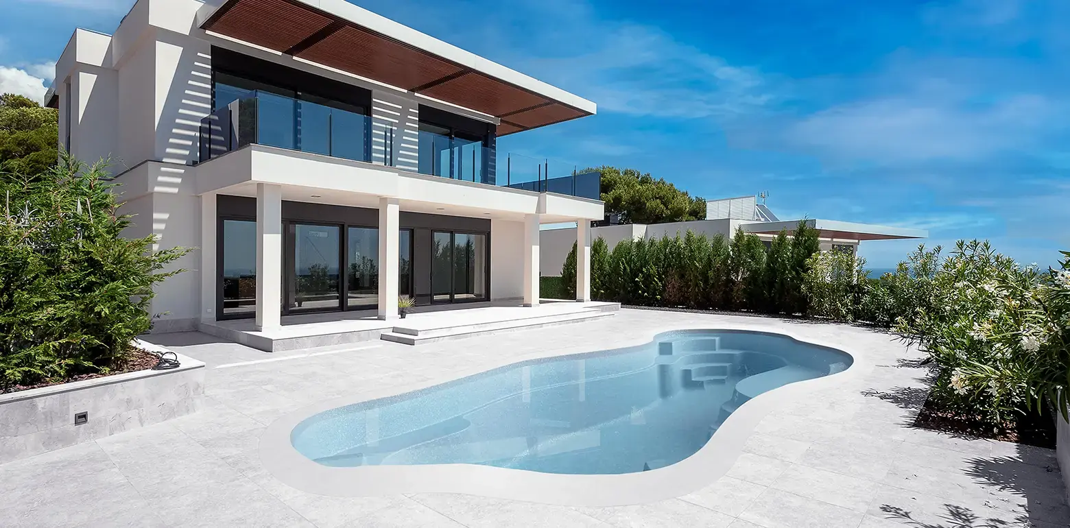 The Aria: one of Aviva Pools pool designs